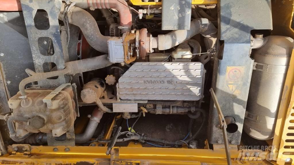 JCB 220 XL Pásová rýpadla
