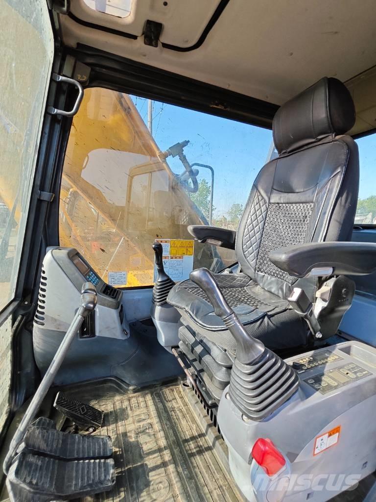 Komatsu PC 160 LC-7 Pásová rýpadla