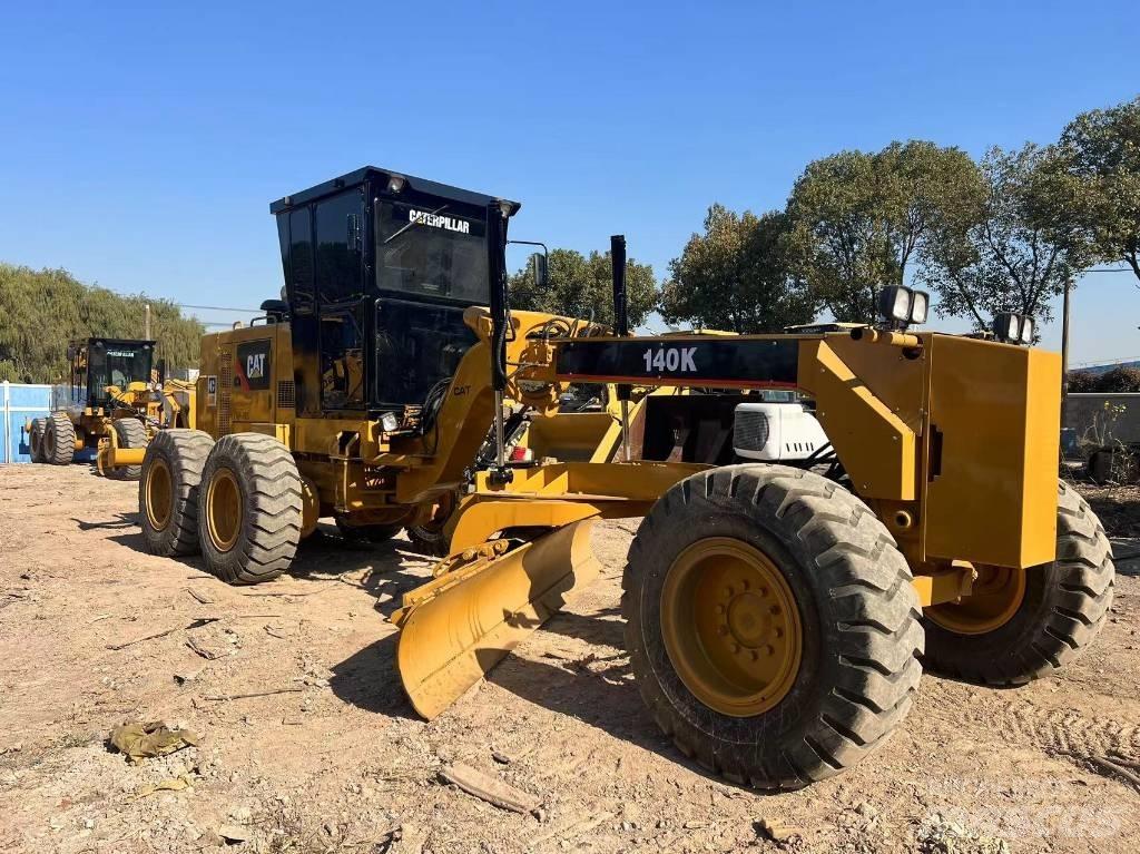 CAT 140K Grejdry