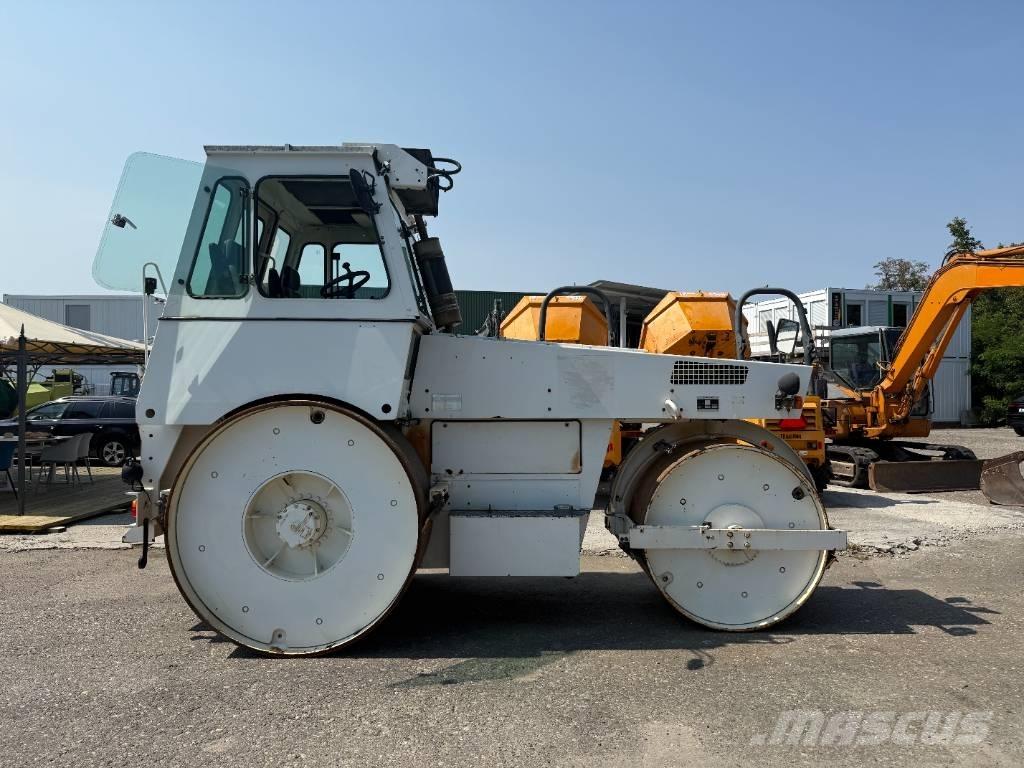 Hamm HW 90-12 Tandemové válce