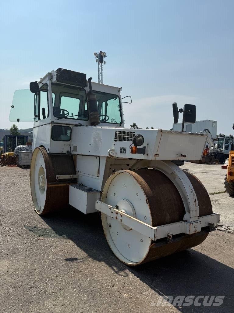 Hamm HW 90-12 Tandemové válce