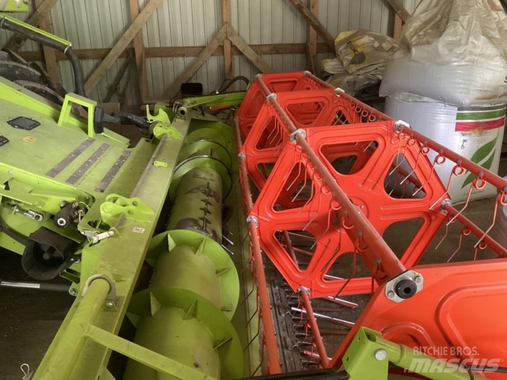 CLAAS Avero 160 Sklízecí mlátičky