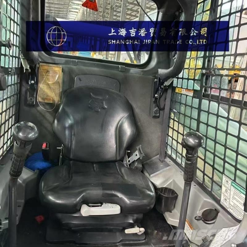 Bobcat S 770 Smykem řízené nakladače