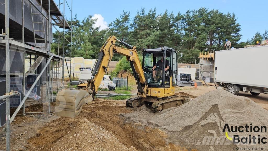 CAT 303 CR Mini rýpadla < 7t