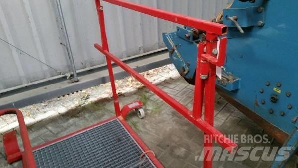 Wifo Wheelswing Pneumatiky, kola a ráfky