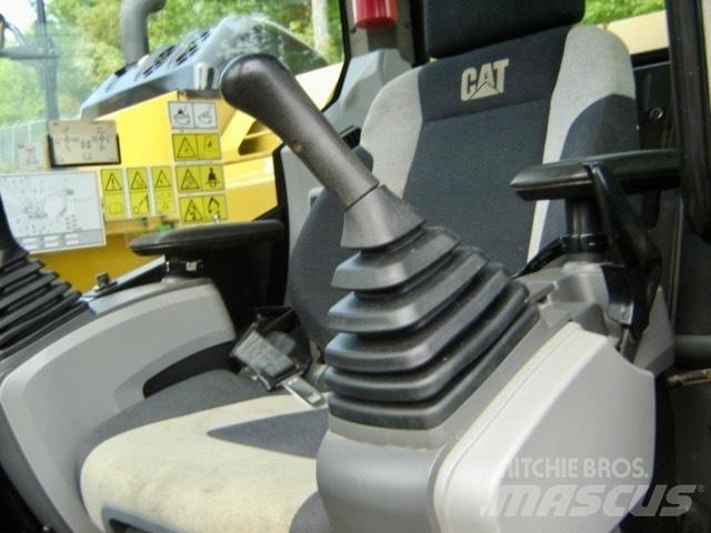 CAT 314 E Pásová rýpadla