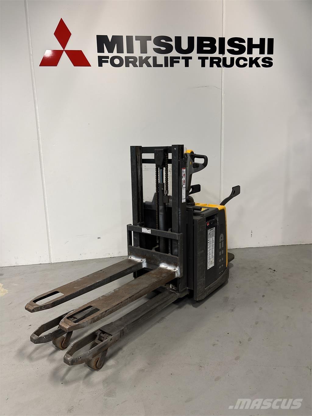 Atlet PDP200 Samohybné vozíky