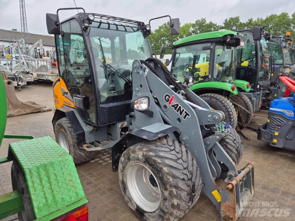 GiANT G3500 Mininakladače