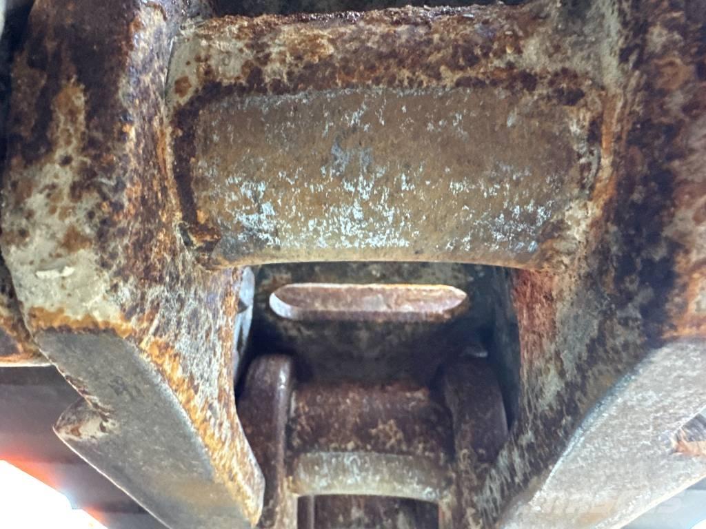 Liebherr R 920 Pásová rýpadla