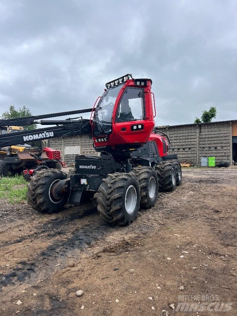 Komatsu 901 XC Harvestory