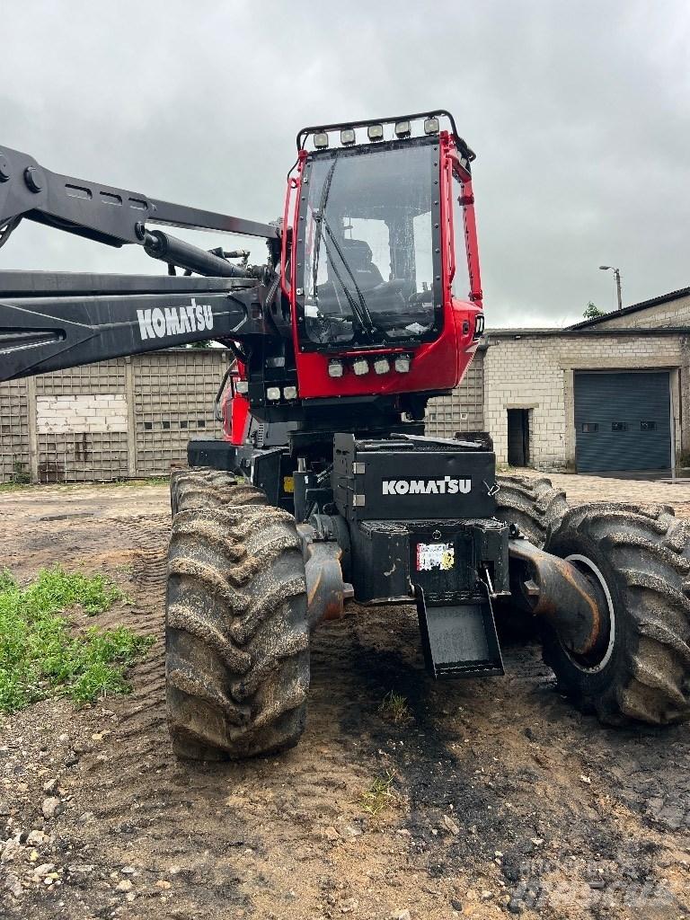 Komatsu 901 XC Harvestory