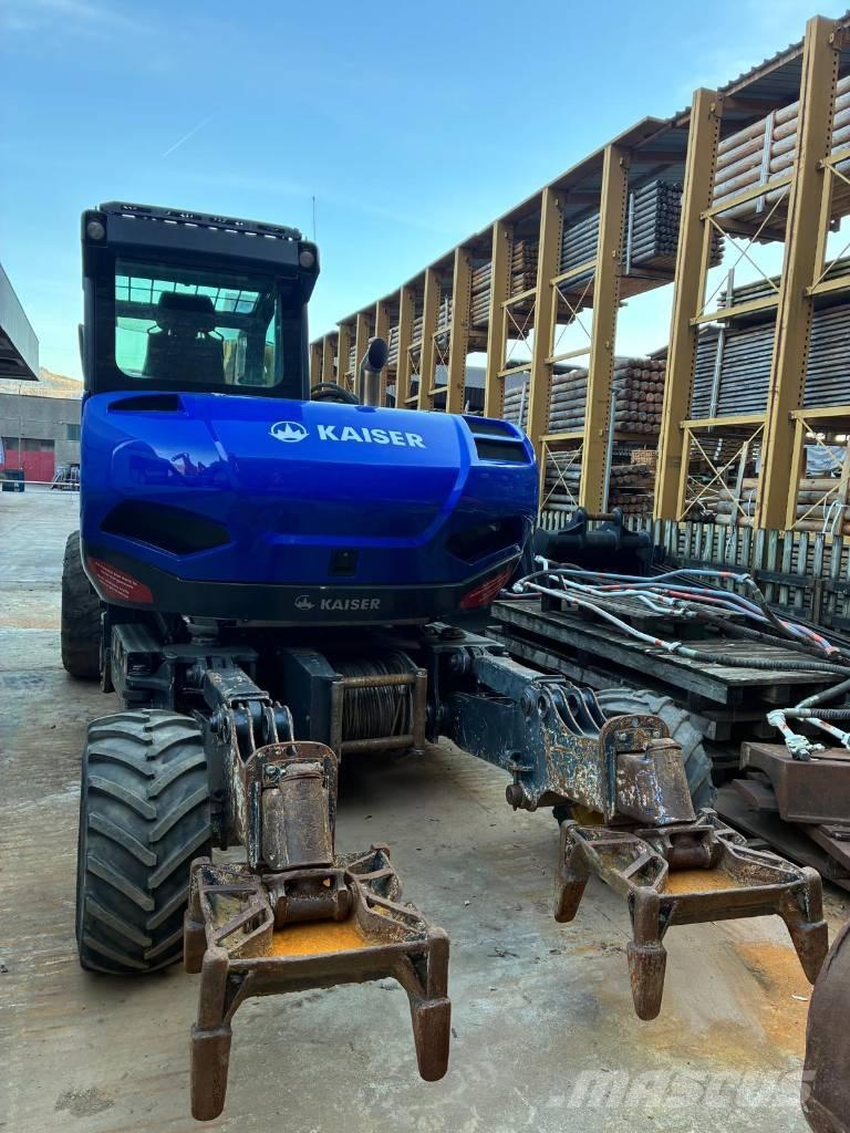 Kaiser S10 4X2 Speciální bagry