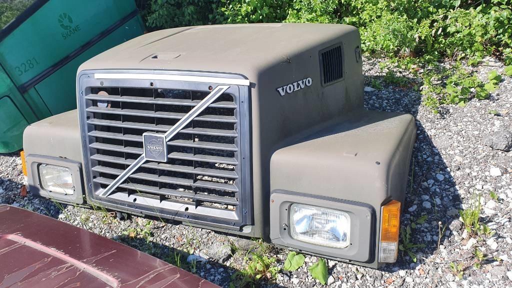 Volvo N7 - N12 HOOD Kabiny a interiér
