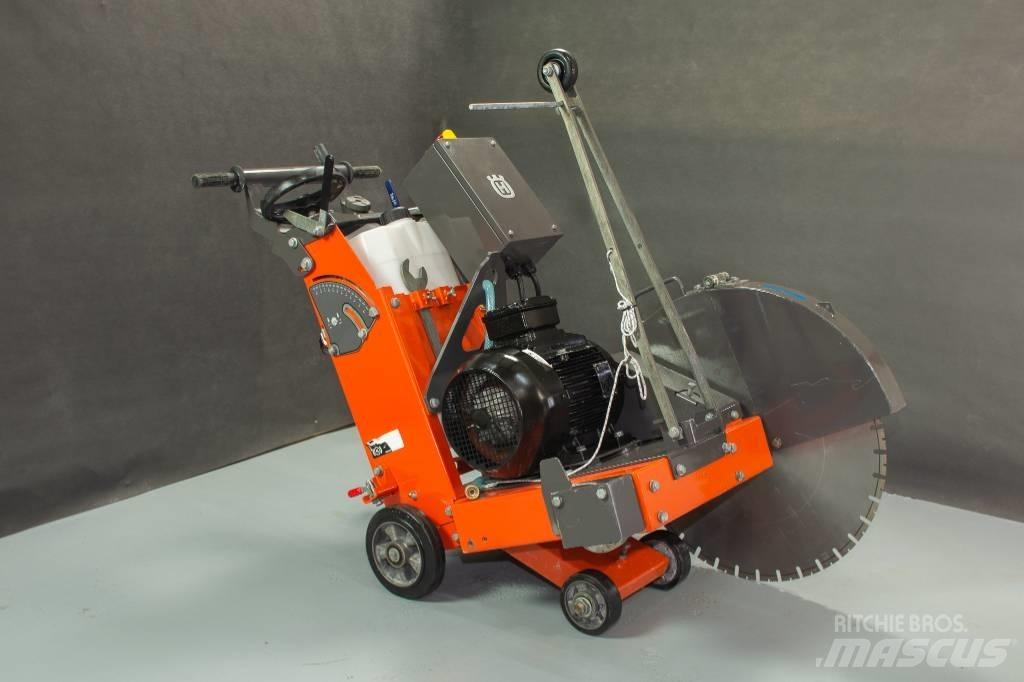 Husqvarna FS600E Pily na beton a kámen
