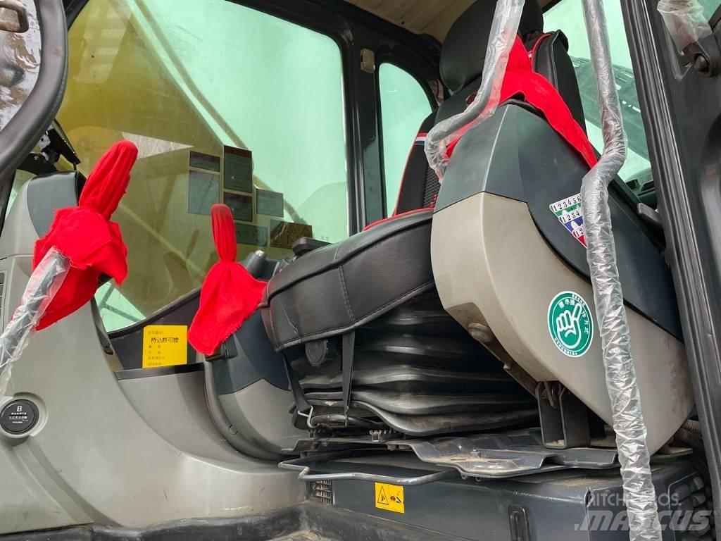Kobelco SK 250D Pásová rýpadla