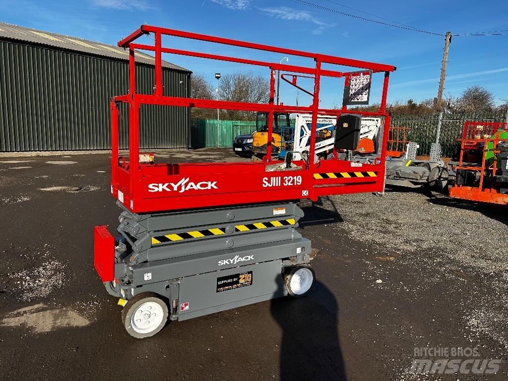 SkyJack SJ 3219 Nůžková zvedací plošina