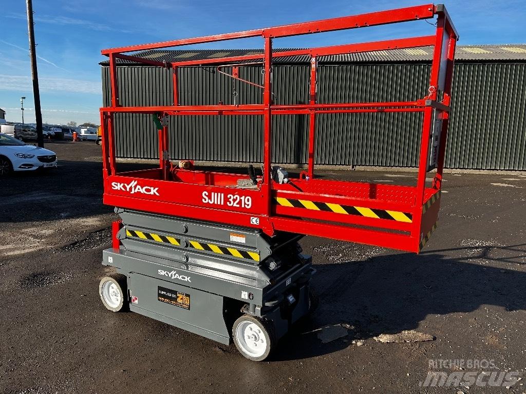 SkyJack SJ 3219 Nůžková zvedací plošina