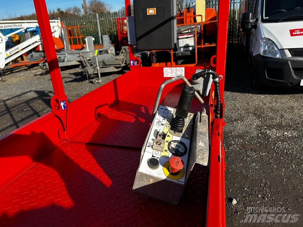 SkyJack SJ 3219 Nůžková zvedací plošina