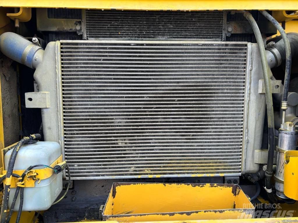 Komatsu PC 340 LC-7 Pásová rýpadla
