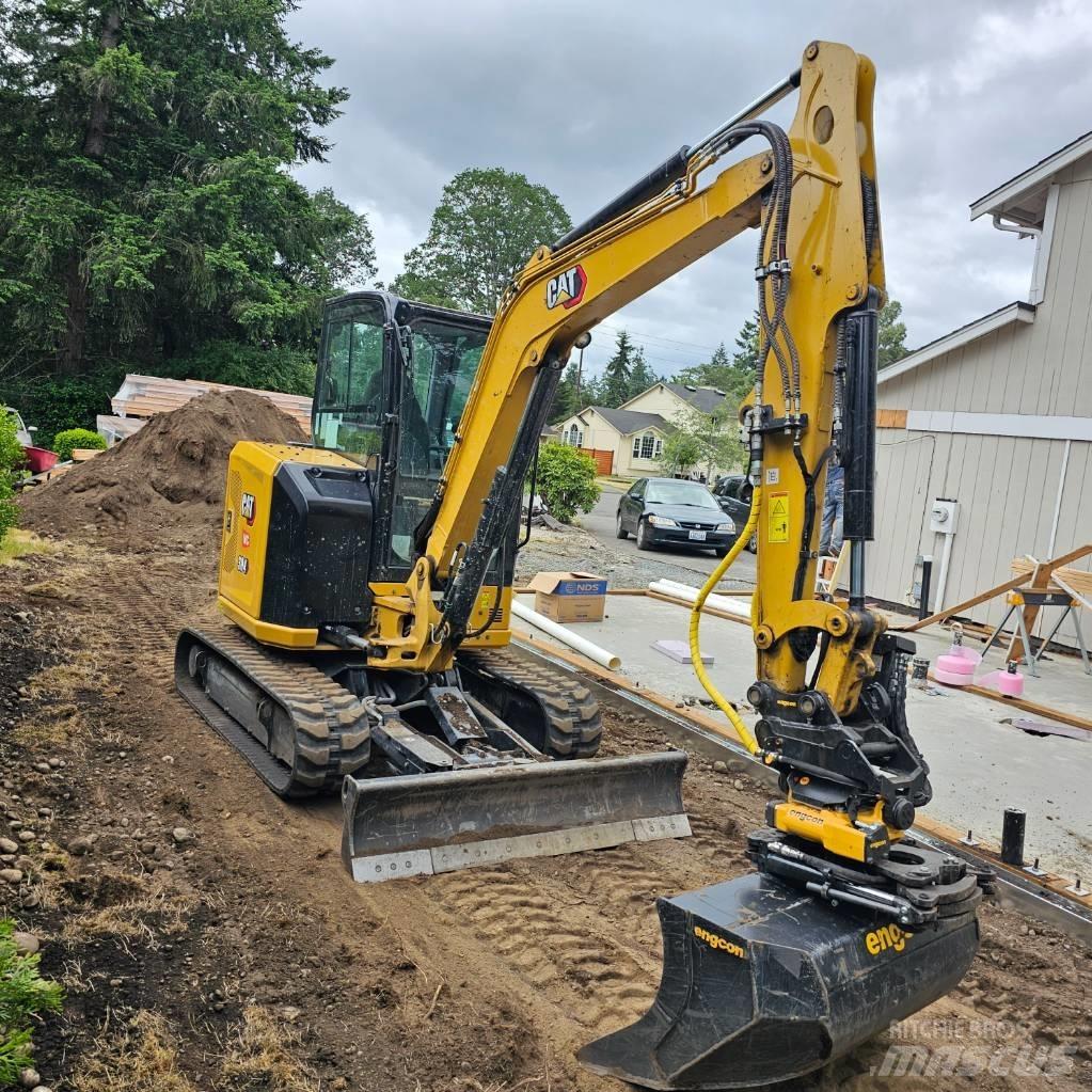CAT 304 Mini rýpadla < 7t