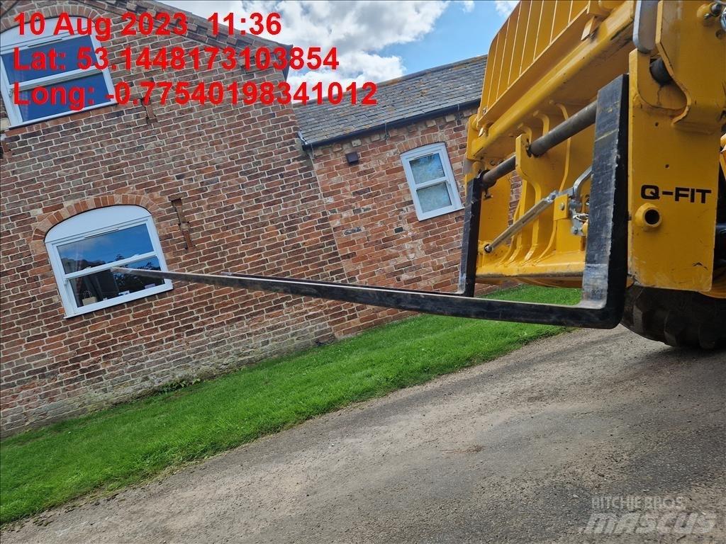 JCB 535-95 Teleskopické manipulátory