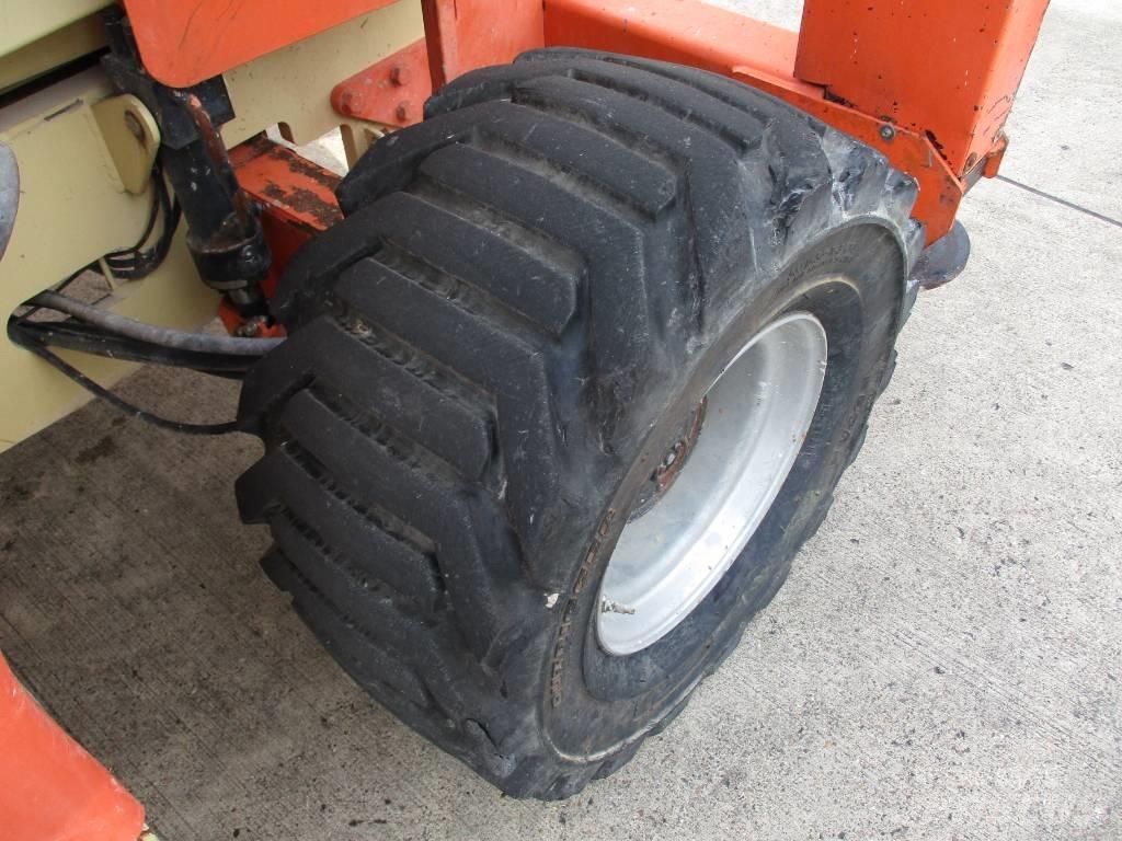 JLG 4394 RT (435) Nůžková zvedací plošina
