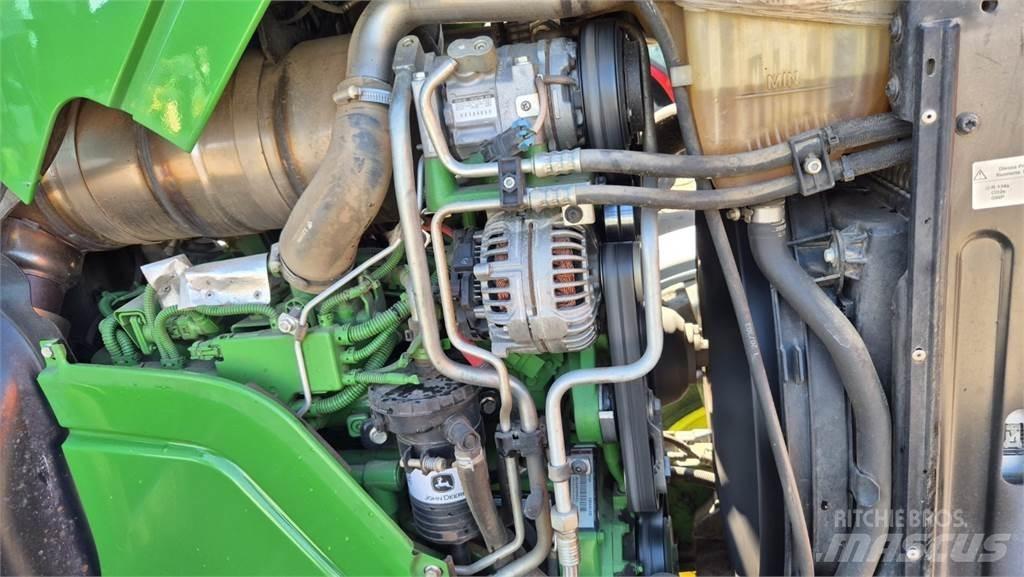John Deere 6120 M Traktory