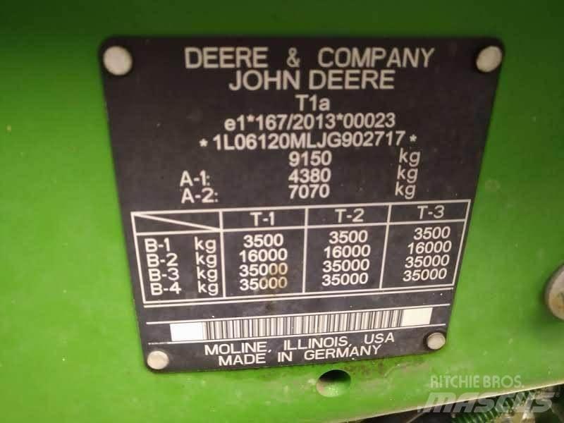 John Deere 6120 M Traktory