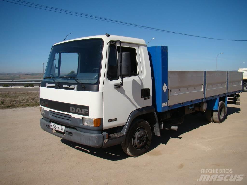 DAF fa 45130 Zaplachtované vozy