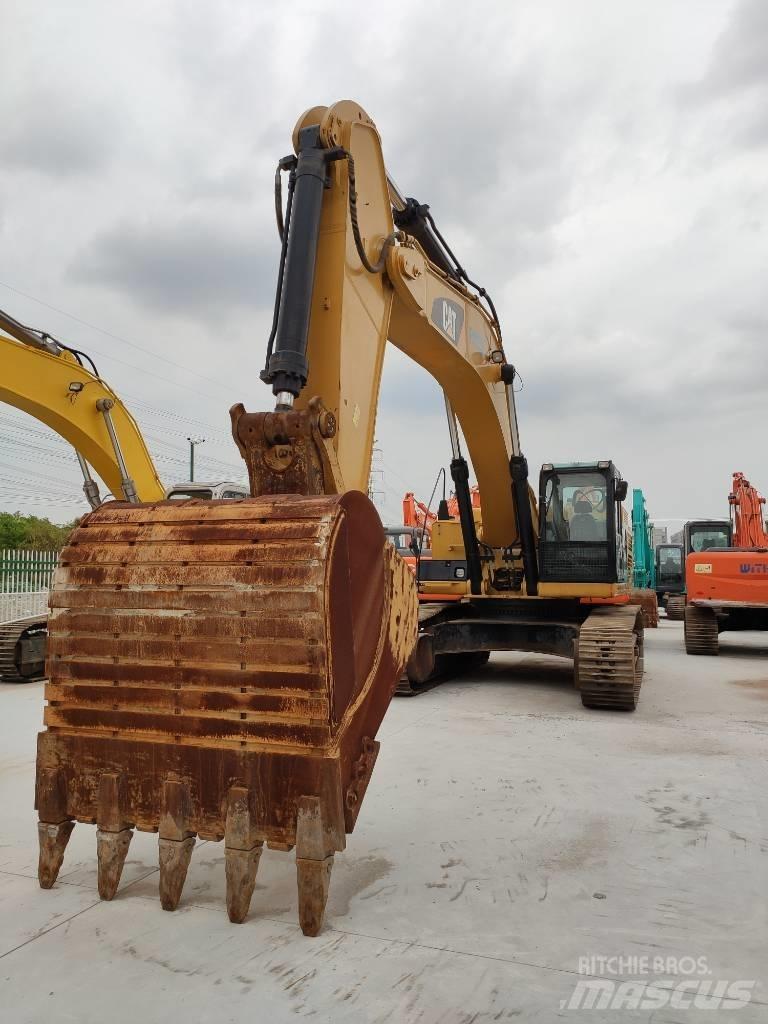 CAT 349 D Pásová rýpadla