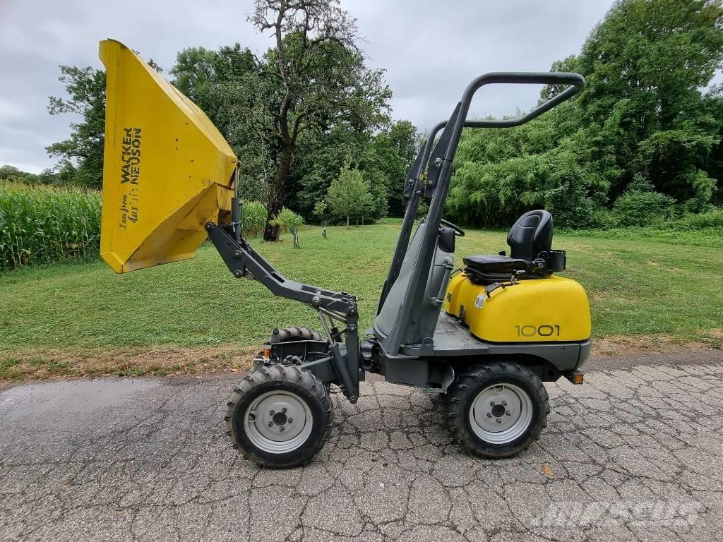 Wacker Neuson 1001 Vyklápěcí dempry