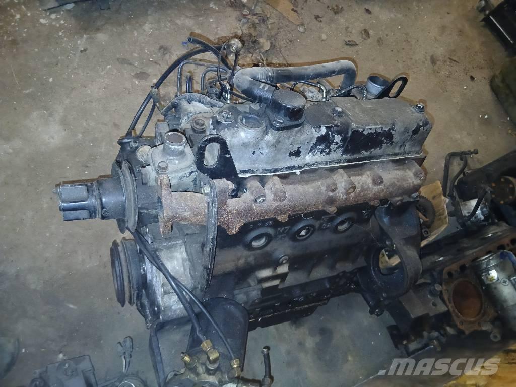 Yanmar 4TNE82 Motory