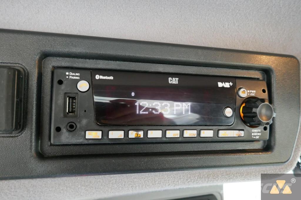 CAT 980M Kolové nakladače