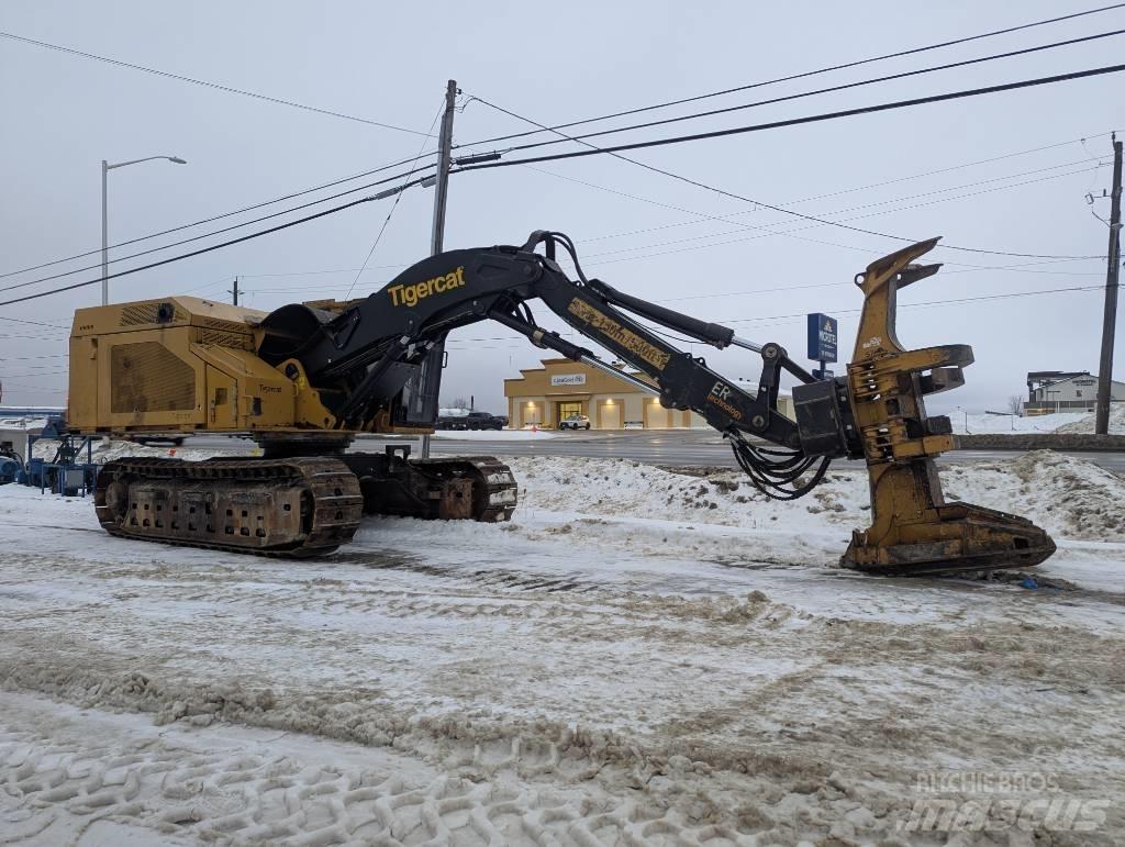 Tigercat X870D Kácecí harvestory