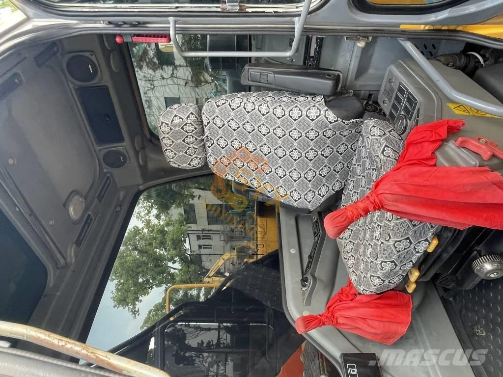 Volvo EC 200 D Pásová rýpadla