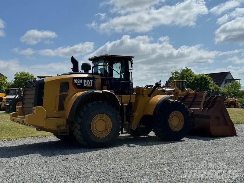 CAT 982 M Kolové nakladače