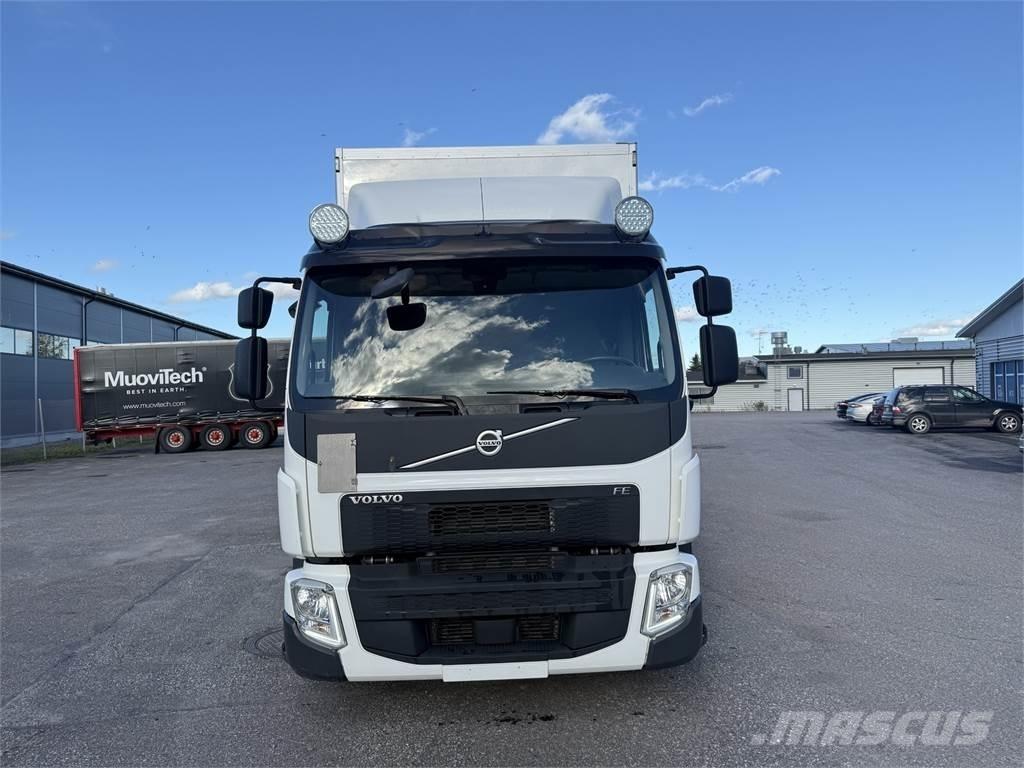 Volvo FE320 4X2 Skříňová nástavba