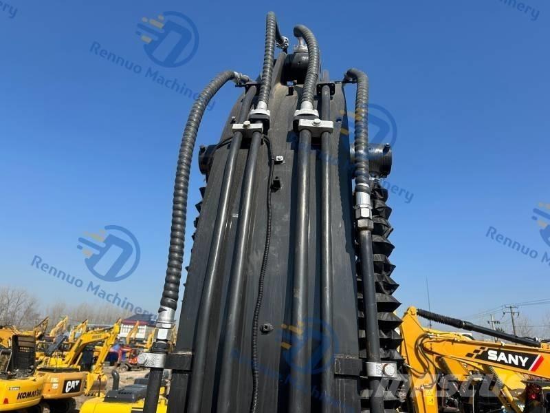 Volvo EC 300 D L Pásová rýpadla