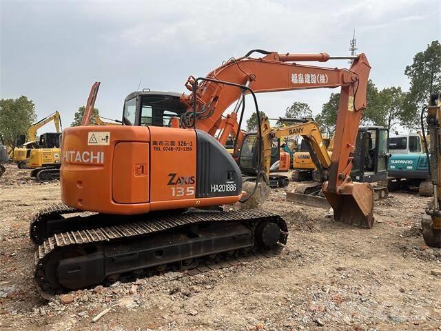Hitachi ZX 138 Pásová rýpadla