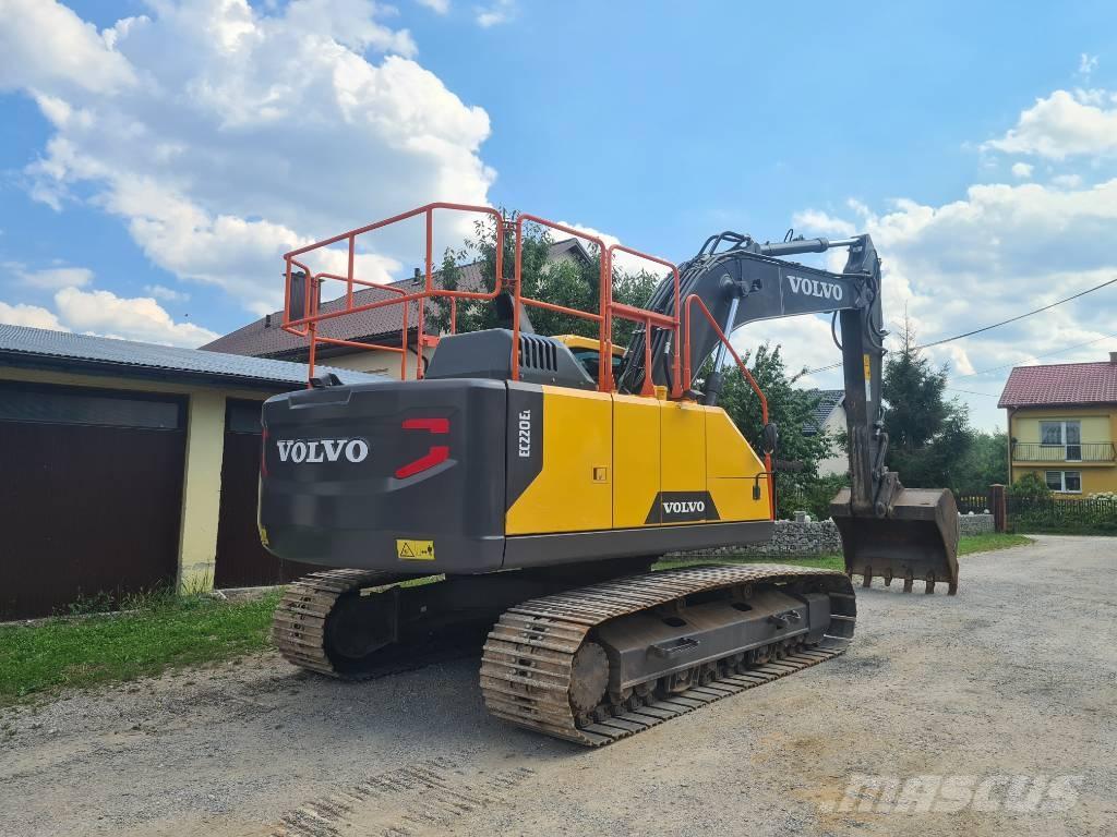 Volvo EC 220 E Pásová rýpadla