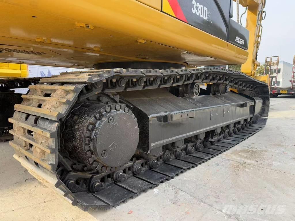 CAT 330 D Pásová rýpadla