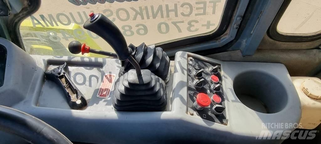 Bomag LEBRERO X 5 Tahačové válce