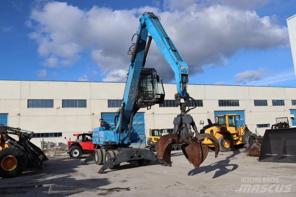 Fuchs MHL 331 E Stroje pro manipulaci s odpadem