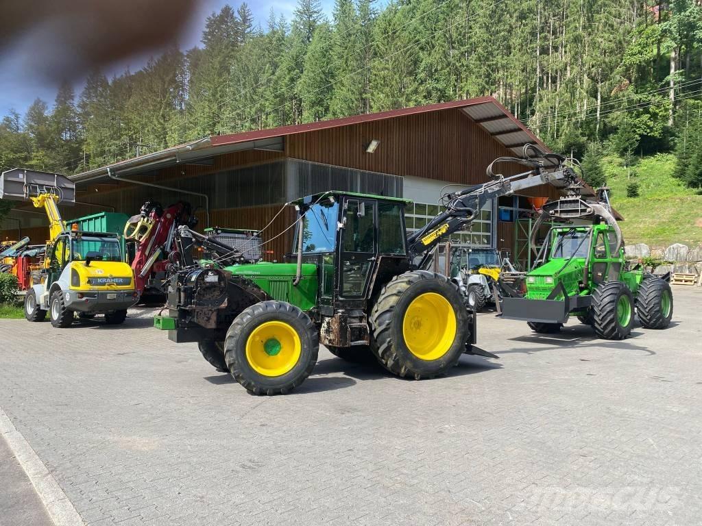 John Deere 6400 Lesní traktory