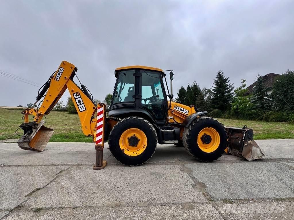JCB 4CX Rýpadlo-nakladače