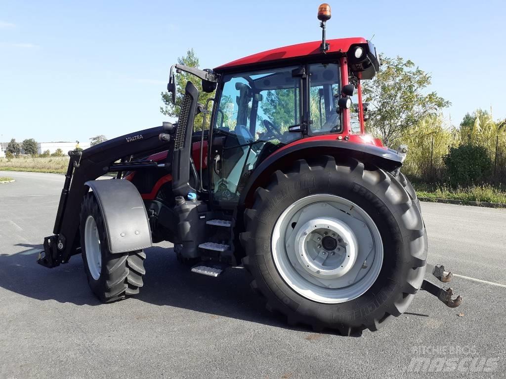 Valtra G 115 Active Traktory