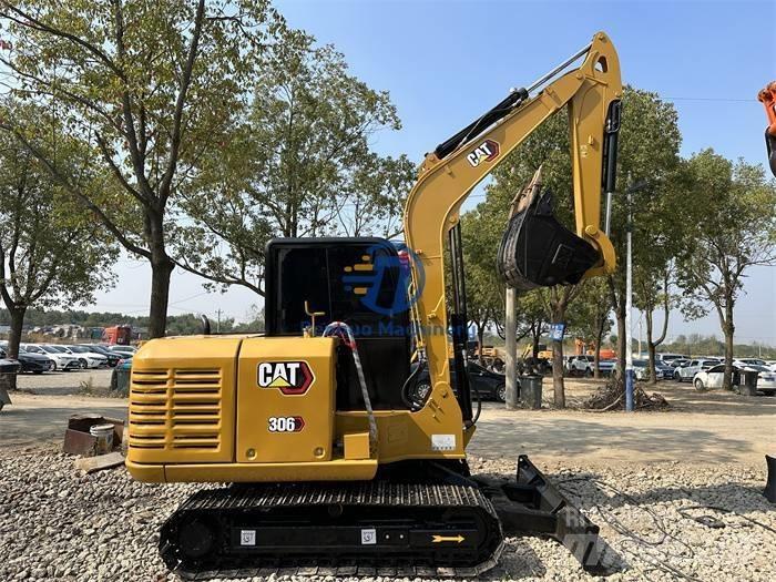 CAT 306E Mini rýpadla < 7t