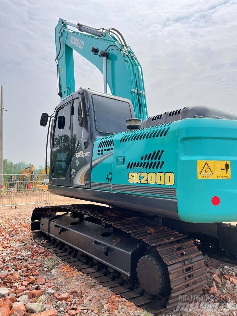 Kobelco 200 Pásová rýpadla