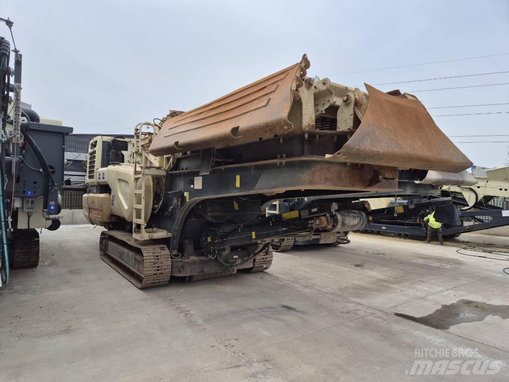 Metso LT 1213 Drtící zařízení