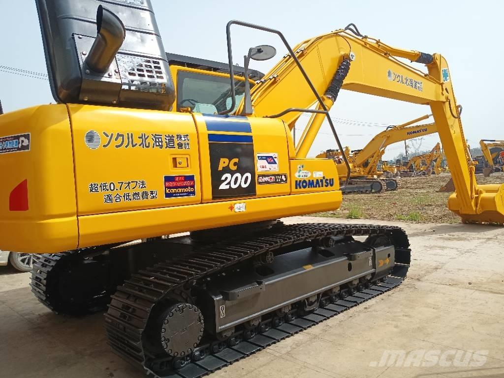 Komatsu PC 200 8N Pásová rýpadla